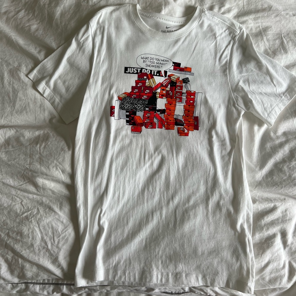 Nike T Shirt